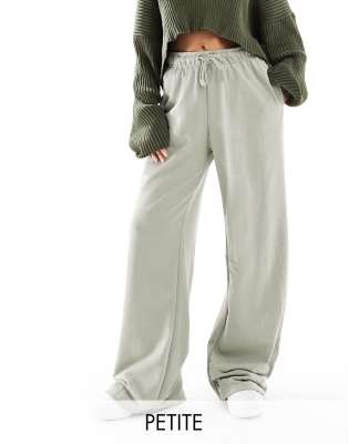 Stradivarius Petite Wide Leg Sweatpants In Washed Khaki-green
