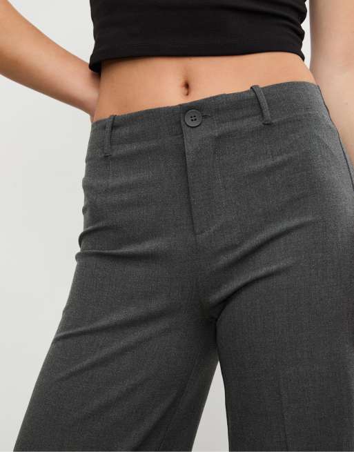 Stradivarius Petite Wide-leg trousers in dark grey, 4 of 4