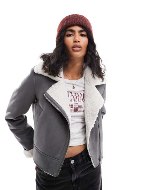 Stradivarius – Pilotenjacke in Grau mit Teddyfutter - view 1