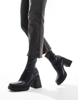 Stradivarius platform heel ankle boot in black