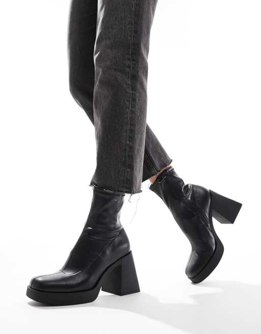 Black chunky platform boots best sale