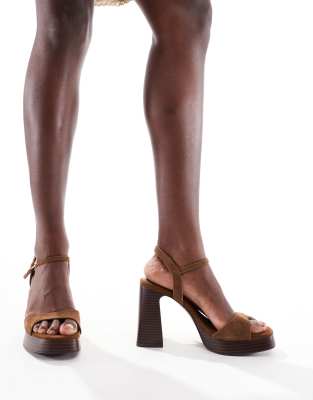 Stradivarius Platform Sandal In Brown