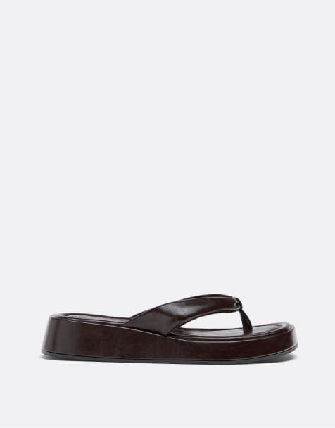 Stradivarius Platform thong sandals in brown - view 1