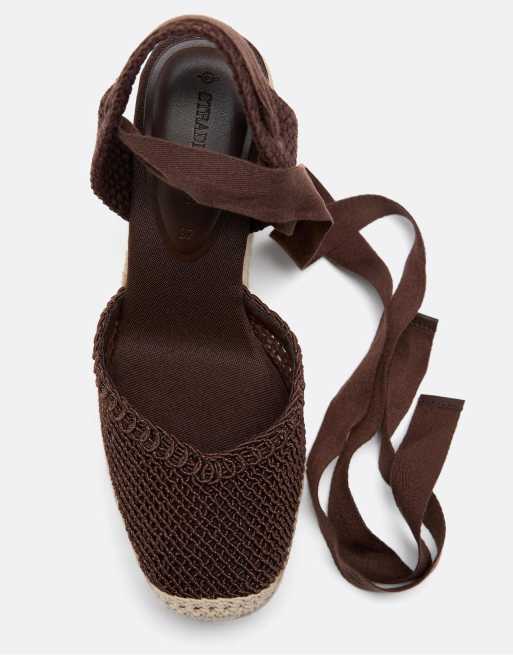Stradivarius Platform wedge in brown, 3 of 4