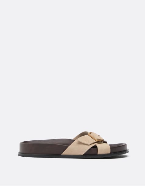 Stradivarius - Platte leren sandalen in beige - view 1