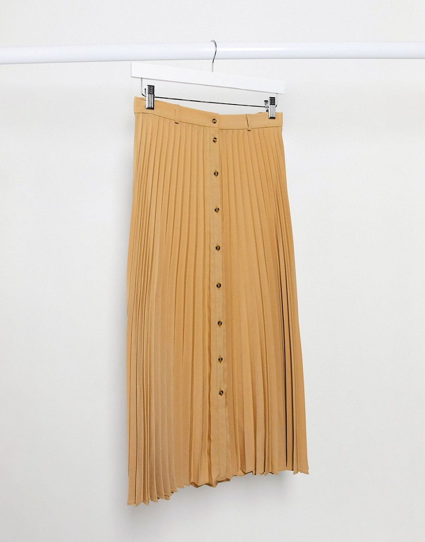 Stradivarius pleated skirt with front buttons in camel-Beige