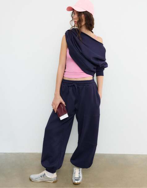 Stradivarius - Pluche joggingbroek met ballonpijpen in donkerblauw - view 1