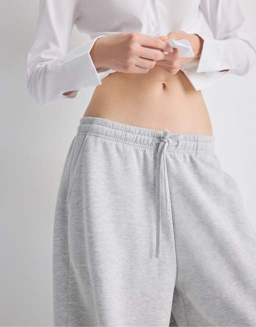 Stradivarius Plush jogger trousers with stoppers in grey melange, 4 of 5