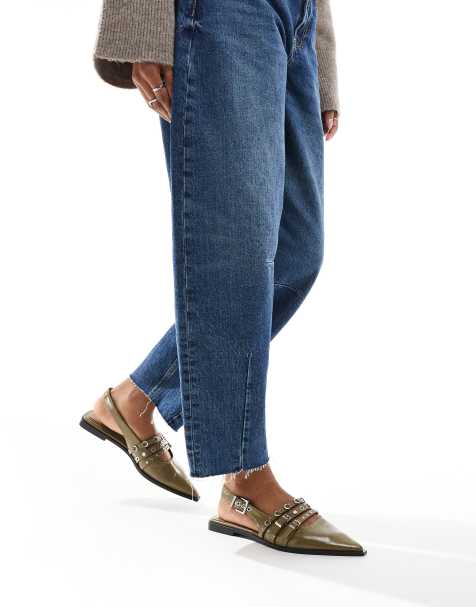 Stradivarius pointed flat shoes with buckles in green - view 1