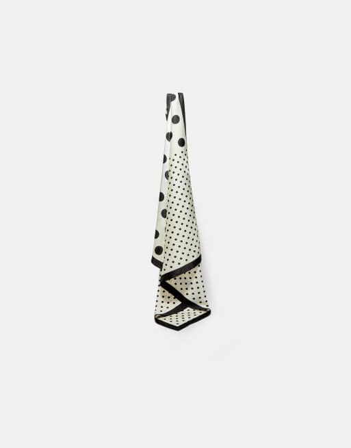 Stradivarius Polka dot scarf in ecru, 2 of 3