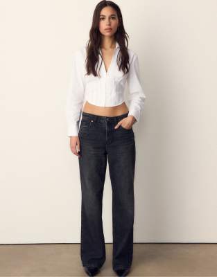 Stradivarius - Popeline-Hemdbluse in Weiß mit Korsett-Design