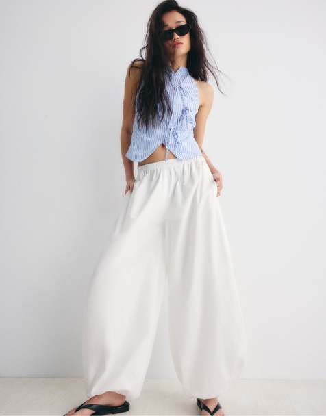 Stradivarius Poplin volume trousers in white - view 1