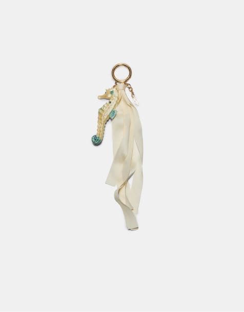 Stradivarius - Portachiavi con charm a forma di cavalluccio marino bianco - view 1