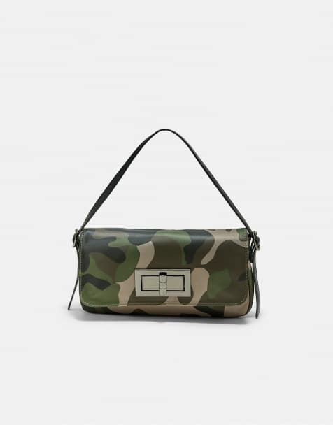 Stradivarius Printed compact shoulder bag with clasp in camo print - view 1