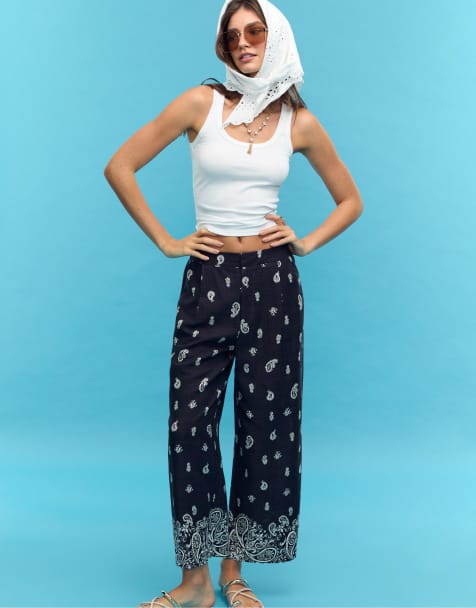Stradivarius Printed linen culotte pants in dark blue