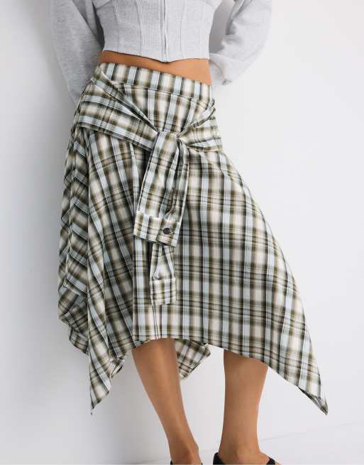 Stradivarius Printed shirt-sleeve detail midi skirt in khaki, 2 of 7