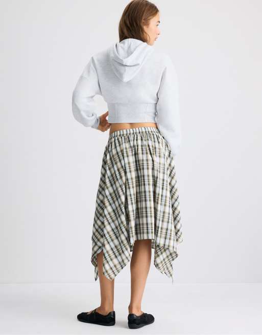 Stradivarius Printed shirt-sleeve detail midi skirt in khaki, 3 of 7