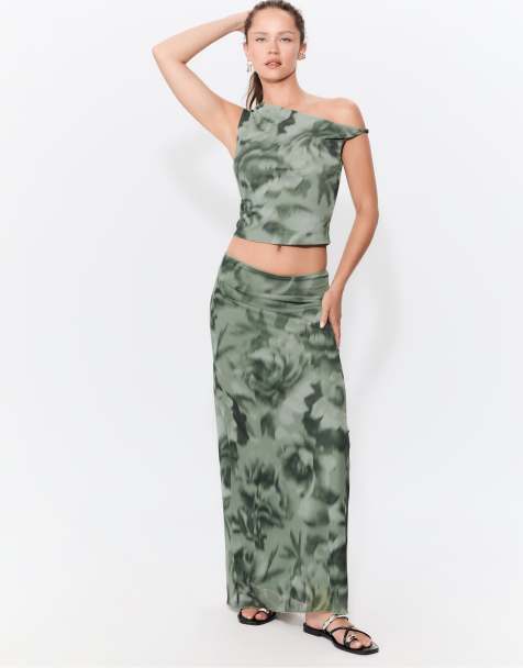 Stradivarius Printed tulle midi skirt in khaki - view 1