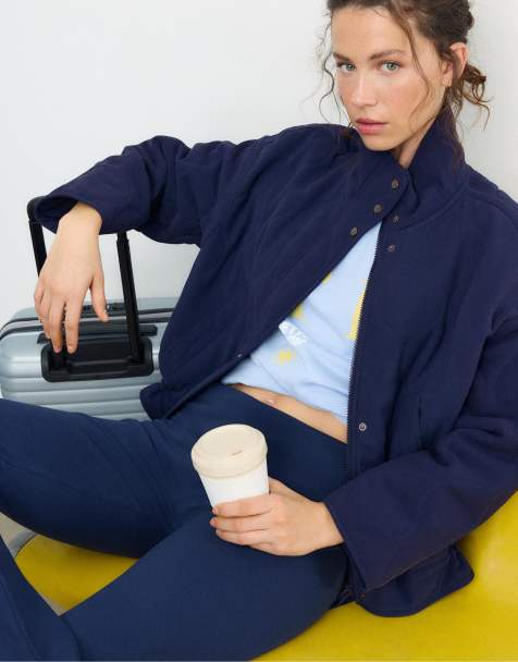 Stradivarius Puffer jacket in navy blue - view 1