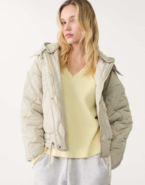 Stradivarius – Pufferjacke in Eisgrau mit Kapuze - view 1