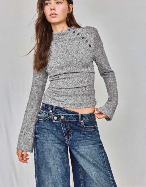 Stradivarius pull à col cheminée boutonné gris chiné, 2 de 7