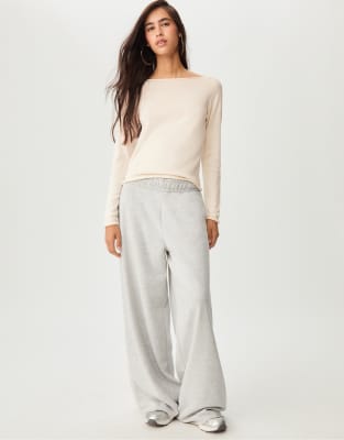 Pull ajust  encolure bateau - cru - Stradivarius - Modalova