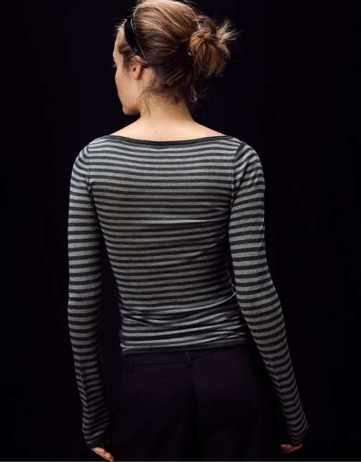 Stradivarius pull col bateau en laine et soie gris foncé, 3 de 7