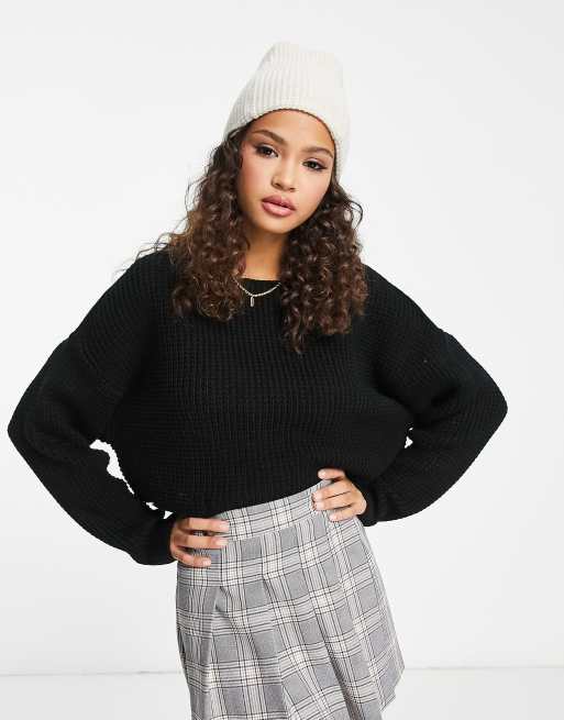 Stradivarius - Pull court en maille effet vieilli avec bords effilochés - Noir