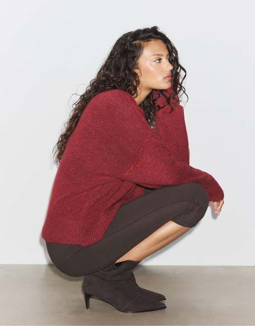 Stradivarius pull en maille à col rond bordeaux foncé, 5 de 7