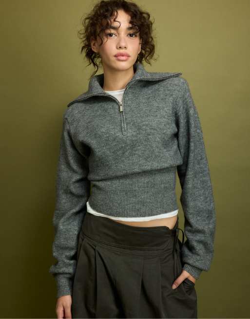 Stradivarius pull en maille à épaules rembourrées et zip 1/4 gris foncé, 2 de 7