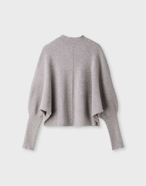Stradivarius pull en maille à manches chauve-souris et col montant gris, 5 de 5