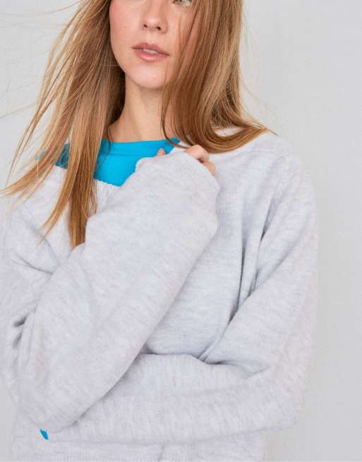 Stradivarius pull en maille basique col V gris chiné, 5 de 7