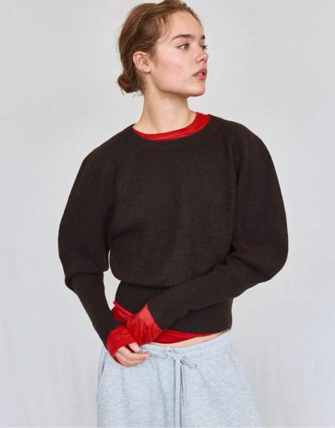 Stradivarius pull en maille doux au toucher à manches bouffantes marron - view 1