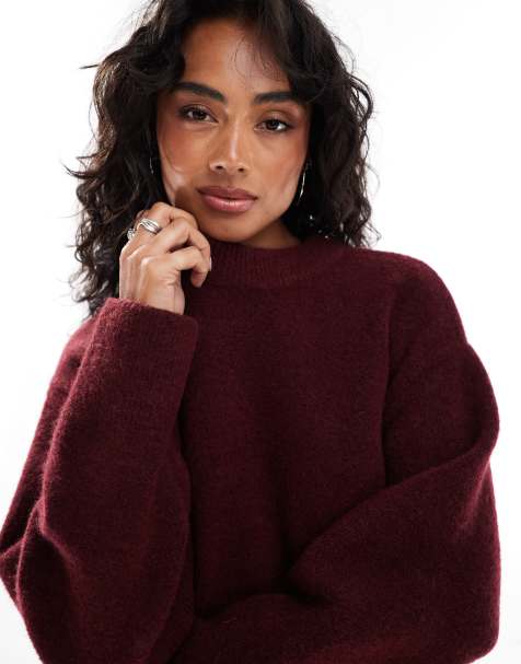 Stradivarius – Pullover in Burgunder mit Rundhalsausschnitt und weicher Haptik - view 1