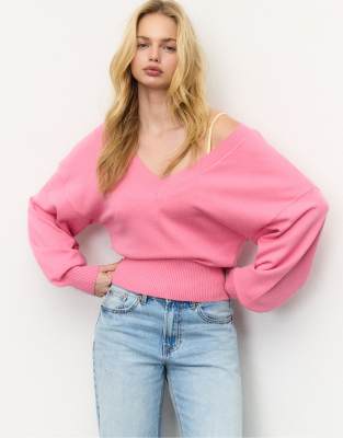 Stradivarius - Pullover in Rosa mit V-Ausschnitt und Fledermausärmeln