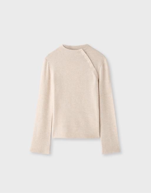 Stradivarius Pullover mit Knöpfen und Stehkragen in Stein, 6 von 7