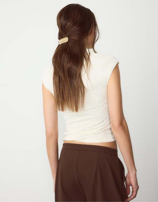 Stradivarius  qipao inspired t-shirt with mandarin collar in ecru, 3 of 4