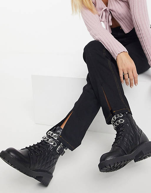 Stradivarius quilted chain detail boots in black