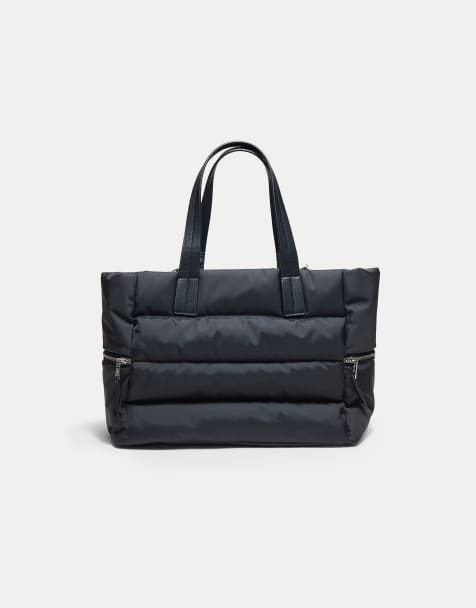 Stradivarius Quilted shoulder shopper bag in black - view 1