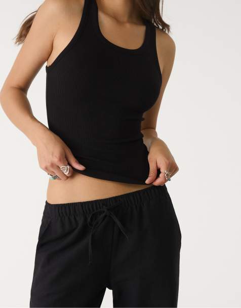 Stradivarius racerback tank top in black - view 1