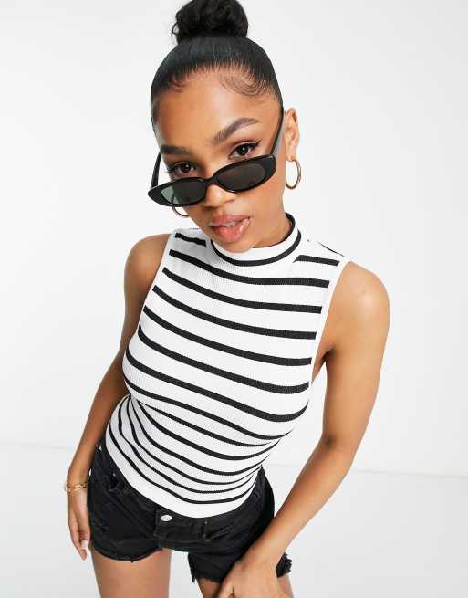 Stradivarius – Randigt seamless linne med hög ringning   