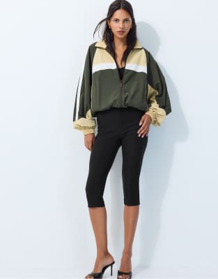 Windbreaker 4
