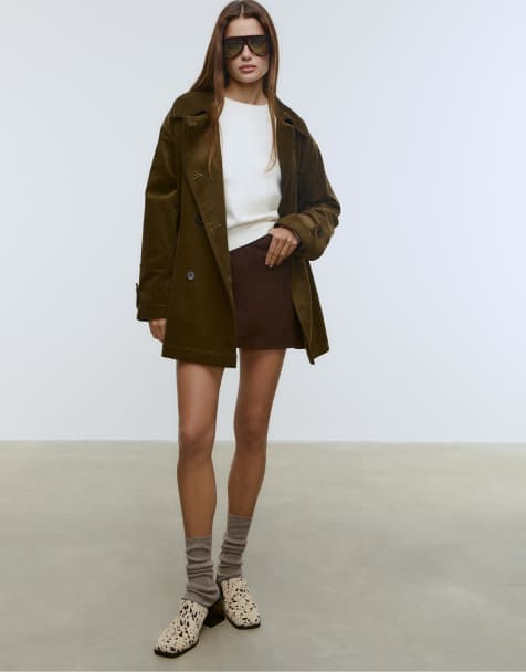 Stradivarius Regular fit corduroy coat in olive green - view 1