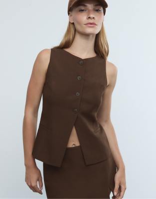 Stradivarius - Regular-Fit-Weste in Braun mit Knöpfen-Brown