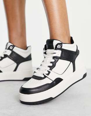 Stradivarius retro hi top trainer with black contrast | ASOS