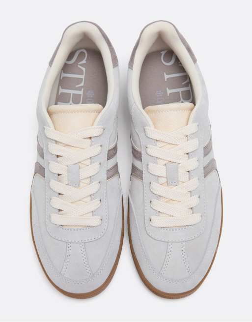Stradivarius Retro-Leder-Sneaker in Grau, 4 von 6