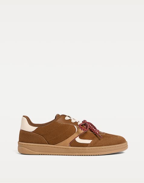 Stradivarius – Retro-Sneaker in Camel mit Gummisohle - view 1