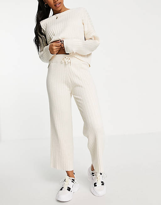 Women Stradivarius ribbed knitted relaxed trousers co-ord in cream 