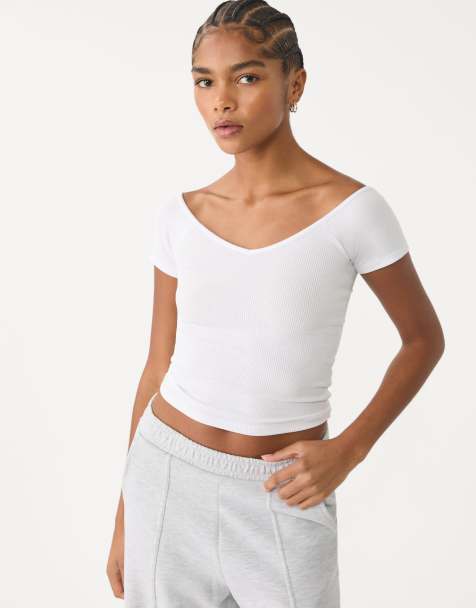 Stradivarius ribbed v neck t-shirt in white