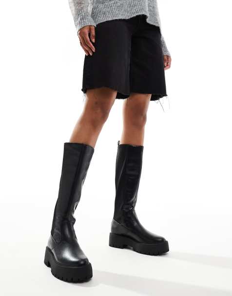 Stradivarius riding boots in black with elastic side - view 1